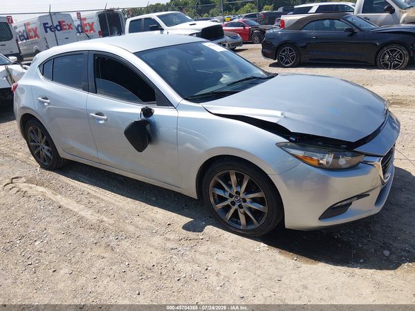 2018 MAZDA MAZDA3 TOURING
