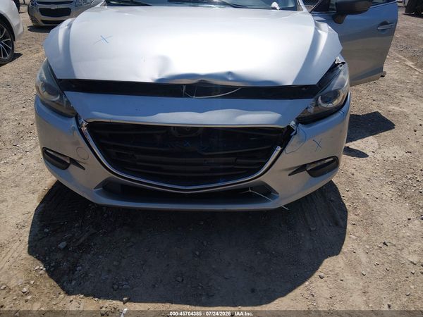 2018 MAZDA MAZDA3 TOURING