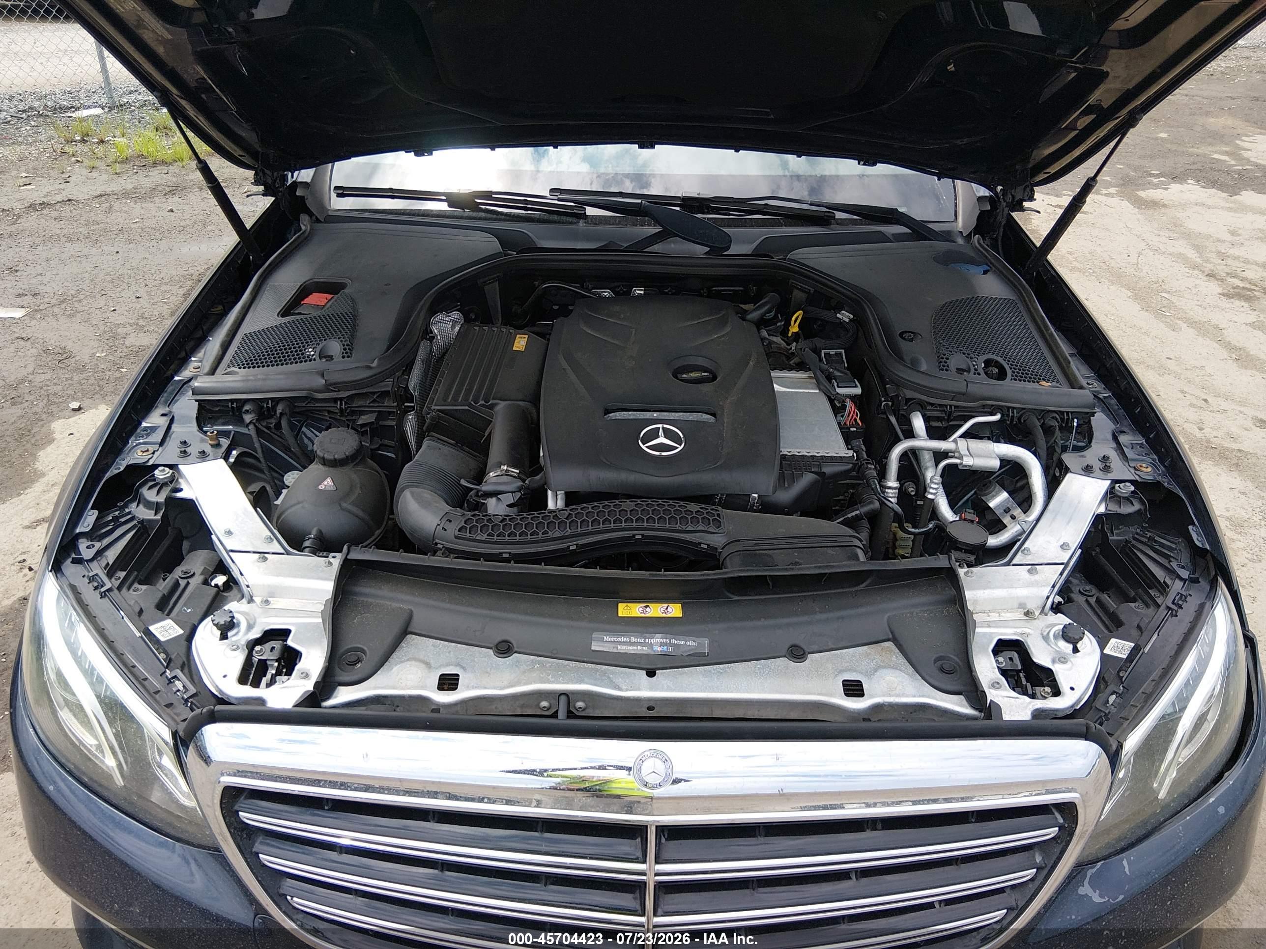 2017 MERCEDES-BENZ E 300 4MATIC