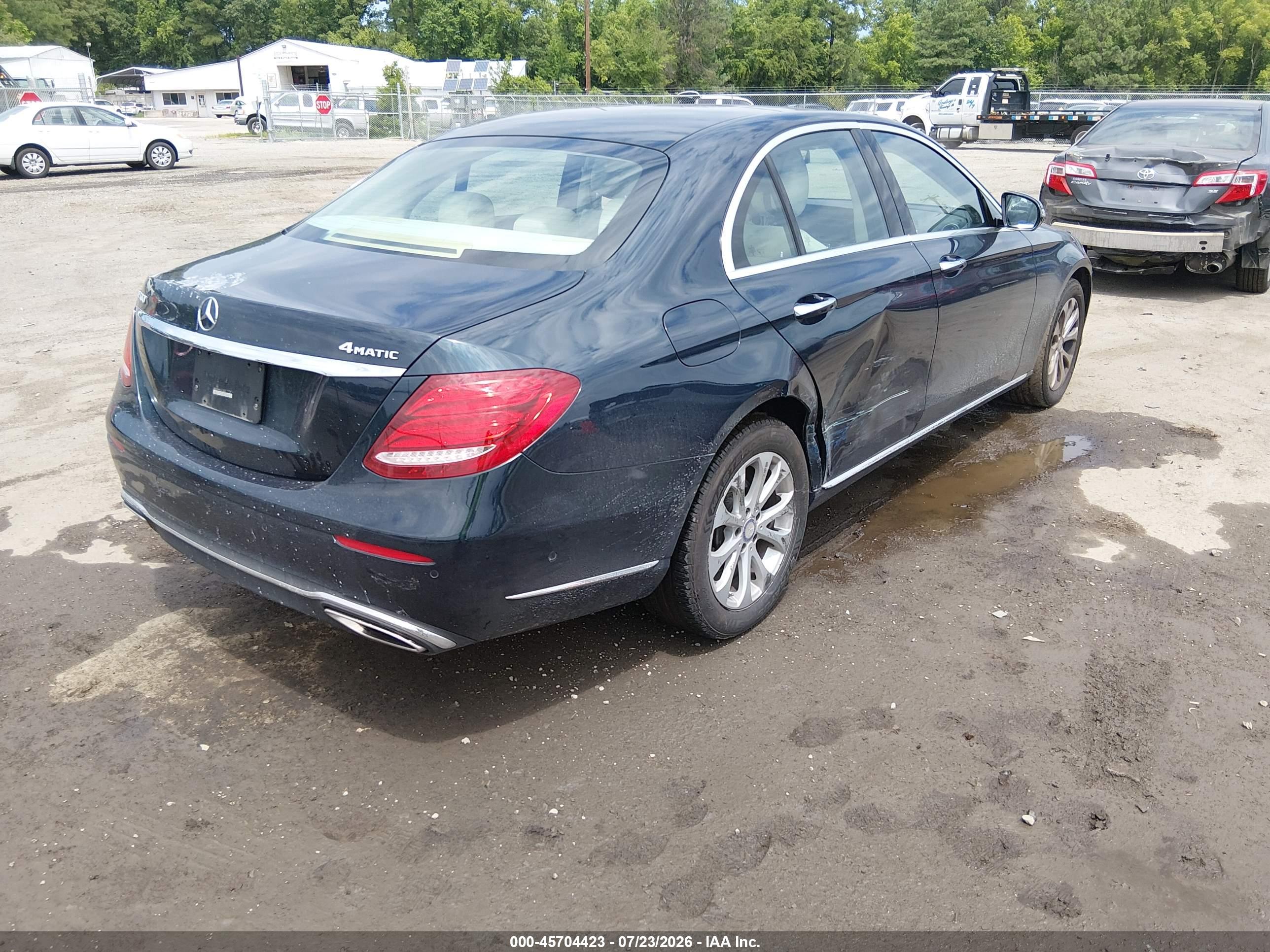 2017 MERCEDES-BENZ E 300 4MATIC