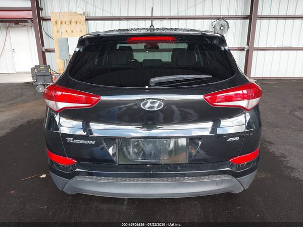 2018 HYUNDAI TUCSON SE