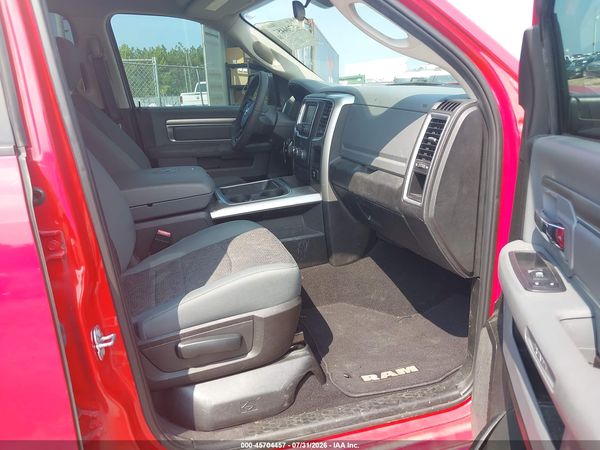 2019 RAM 1500 CLASSIC SLT  4X4 5'7 BOX