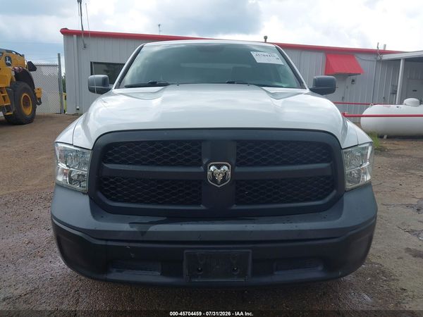 2018 RAM 1500 TRADESMAN  4X2 5'7 BOX