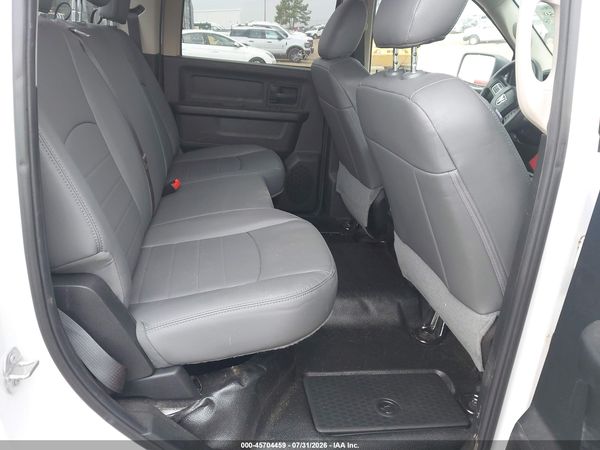 2018 RAM 1500 TRADESMAN  4X2 5'7 BOX