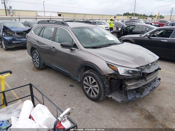 2022 SUBARU OUTBACK Base