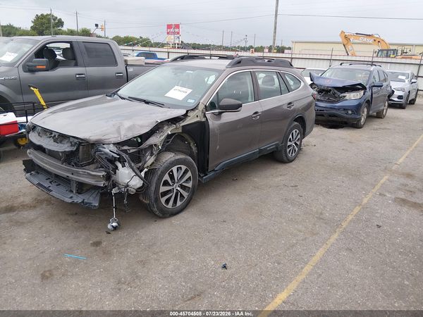 2022 SUBARU OUTBACK Base