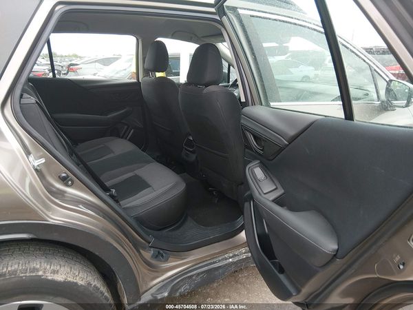 2022 SUBARU OUTBACK Base