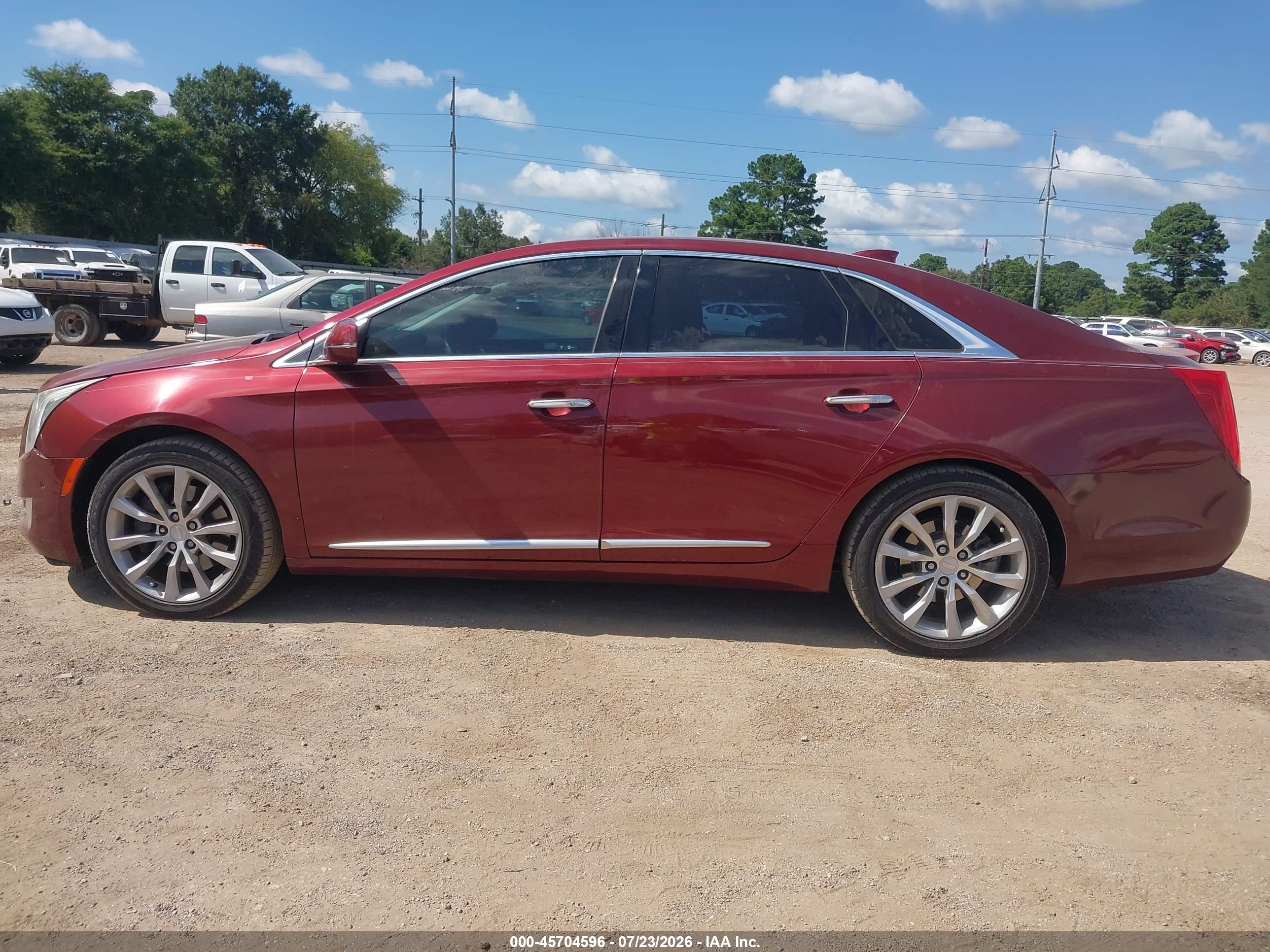 2016 CADILLAC XTS LUXURY COLLECTION
