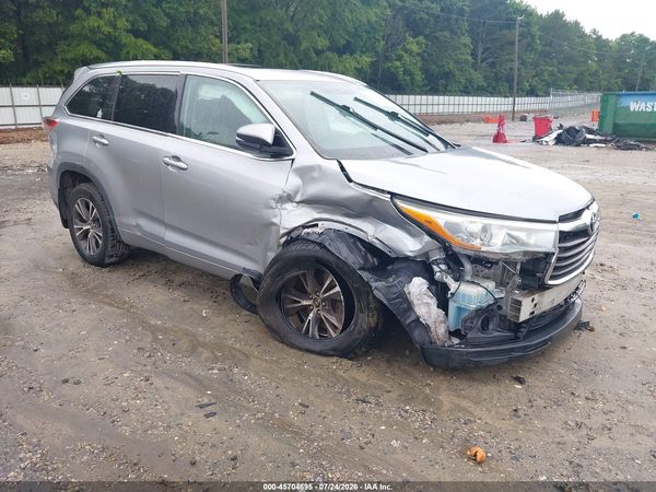 2016 TOYOTA HIGHLANDER XLE V6
