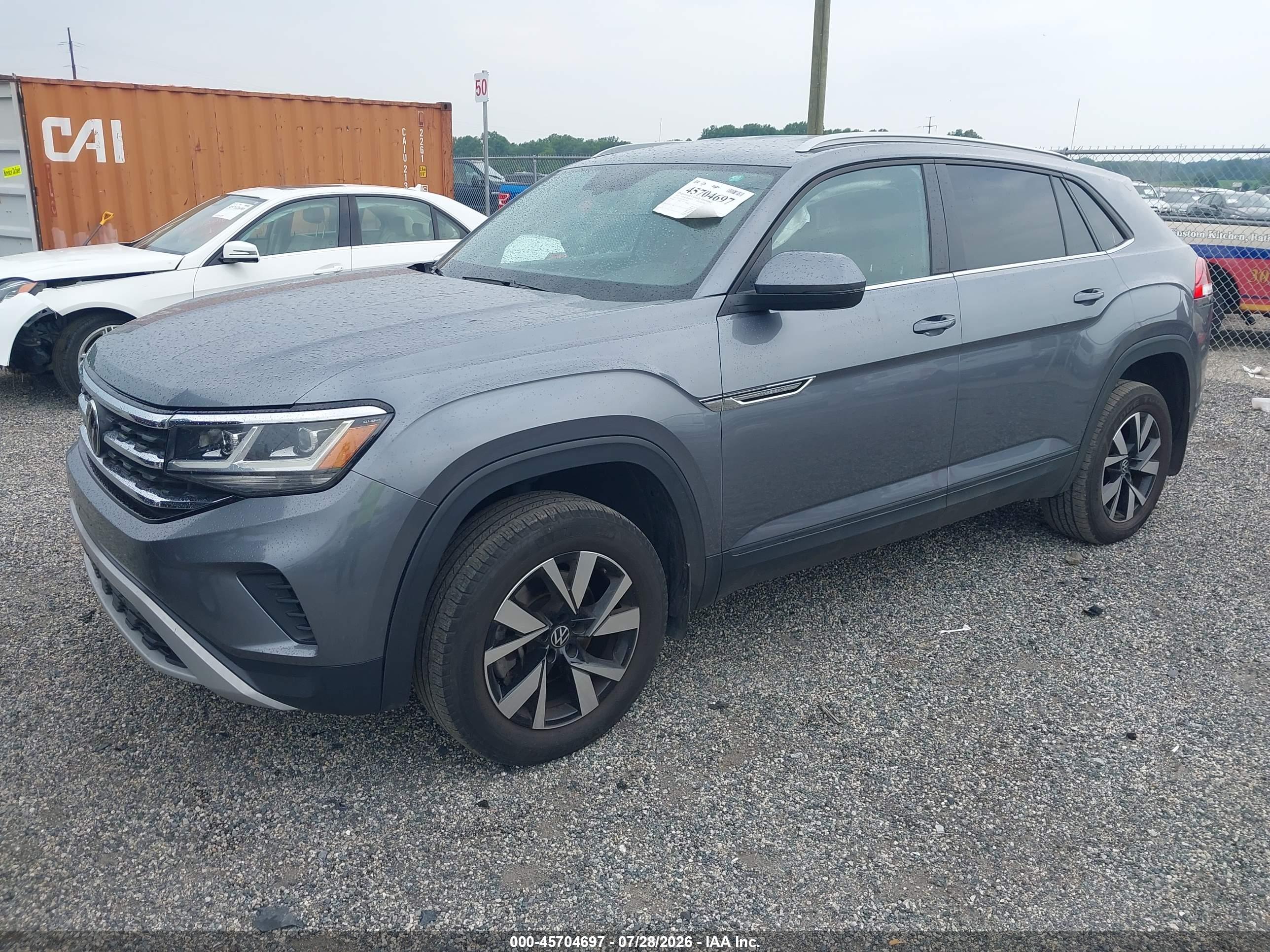 2022 VOLKSWAGEN ATLAS CROSS SPORT 2.0T SE — I2