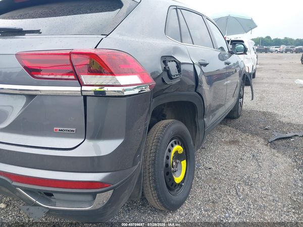 2022 VOLKSWAGEN ATLAS CROSS SPORT 2.0T SE — I6