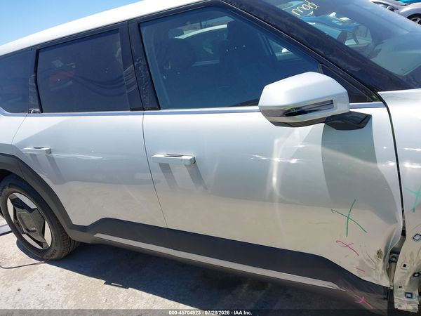 2026 KIA EV9 LIGHT LONG RANGE