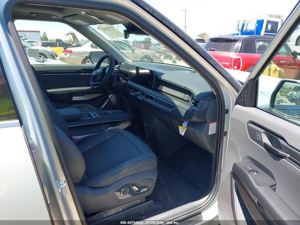 2026 KIA EV9 LIGHT LONG RANGE