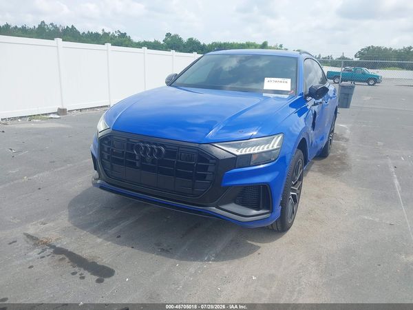 2023 AUDI Q8