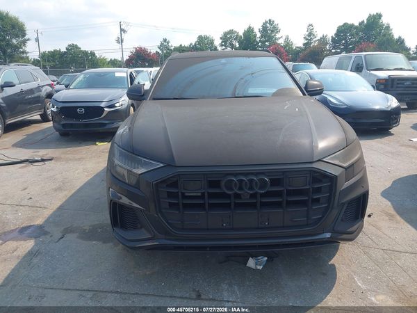 2021 AUDI Q8