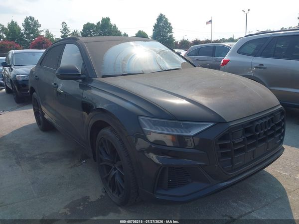 2021 AUDI Q8