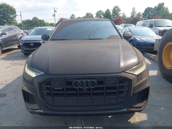 2021 AUDI Q8