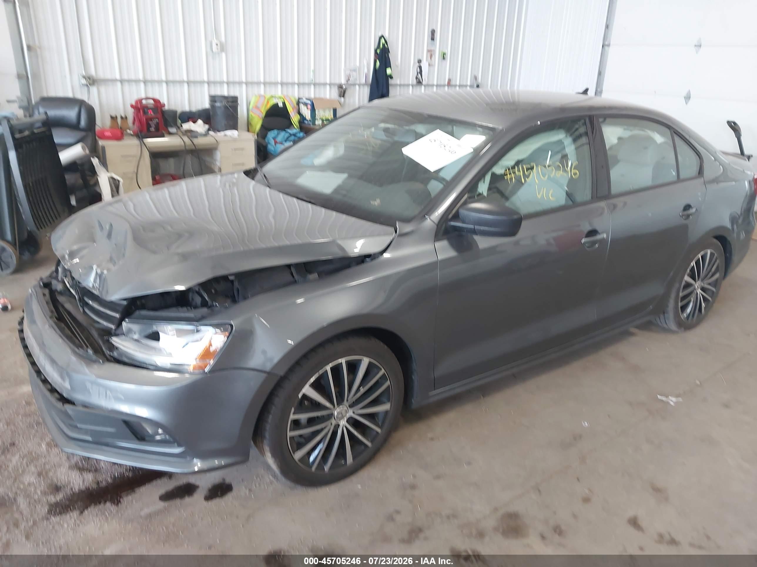 2017 VOLKSWAGEN JETTA 1.8T SPORT — I2