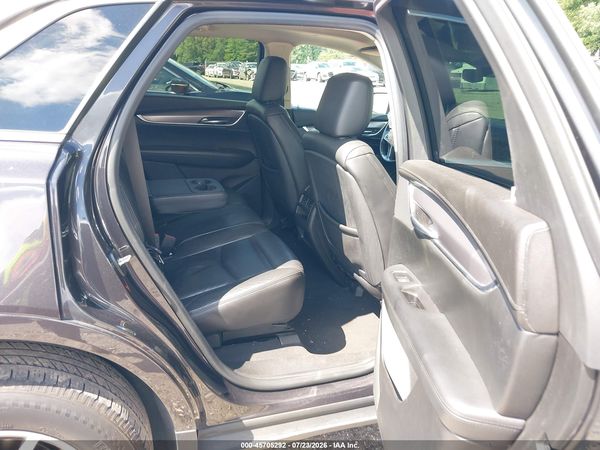 2018 CADILLAC XT5 LUXURY