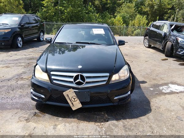 2013 MERCEDES-BENZ C 250 SPORT