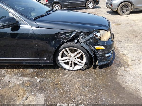 2013 MERCEDES-BENZ C 250 SPORT