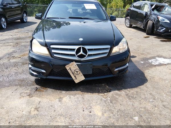 2013 MERCEDES-BENZ C 250 SPORT