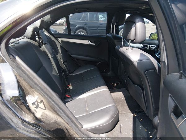 2013 MERCEDES-BENZ C 250 SPORT