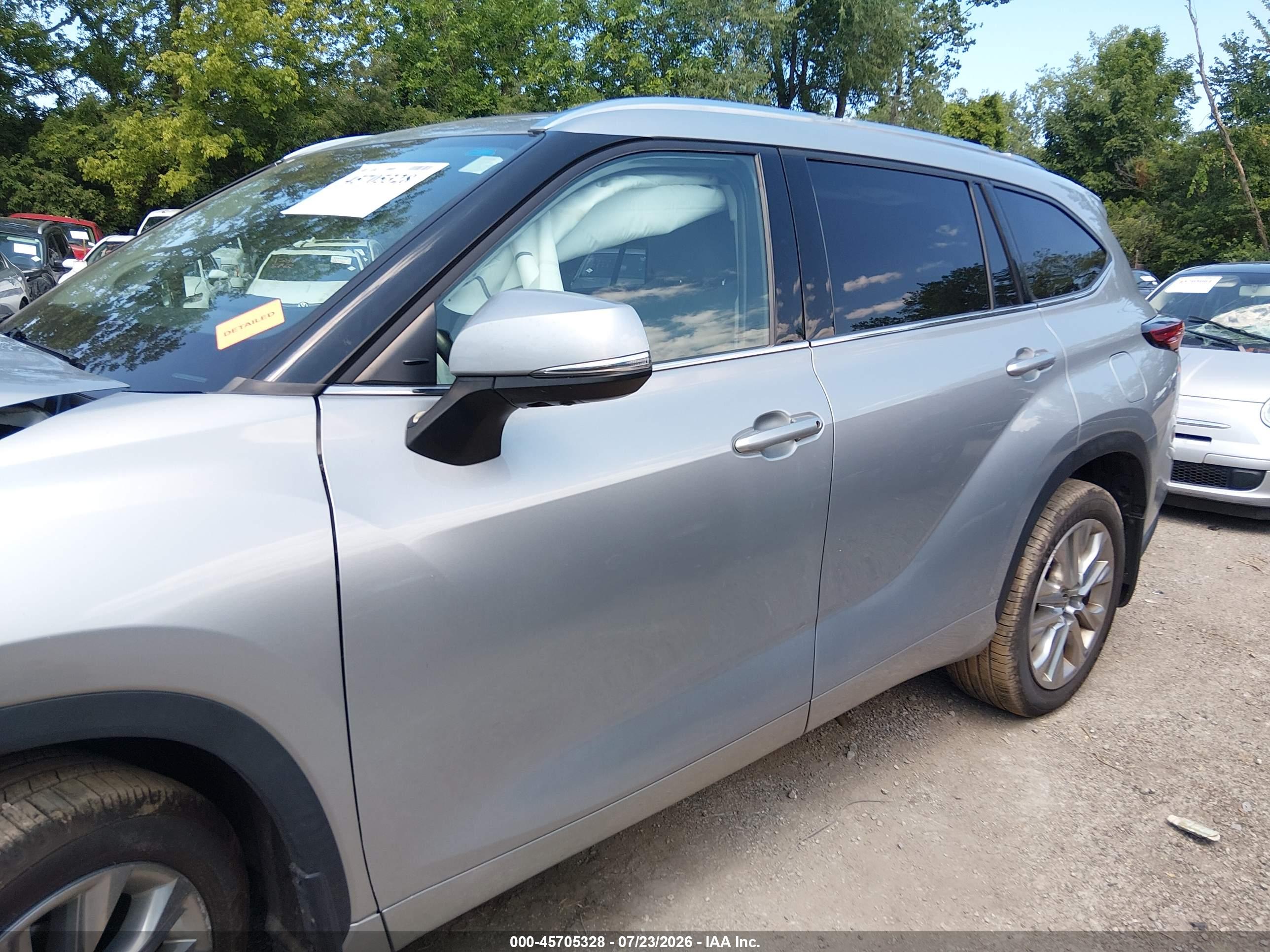 2020 TOYOTA HIGHLANDER LIMITED
