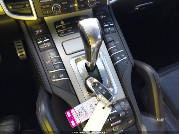 2015 PORSCHE CAYENNE TURBO