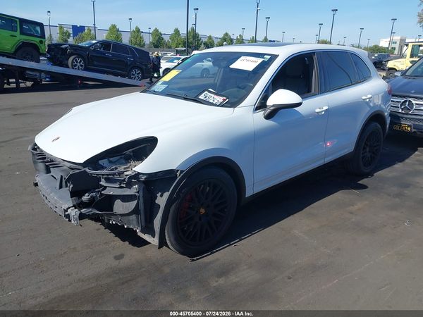 2015 PORSCHE CAYENNE TURBO