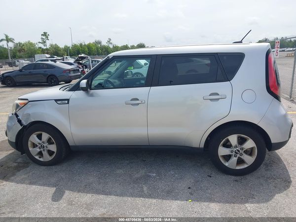 2019 KIA SOUL Base