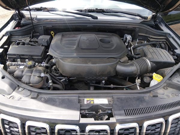 2019 JEEP GRAND CHEROKEE LAREDO E 4X4