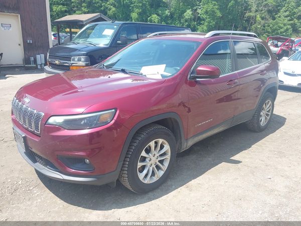 2019 JEEP CHEROKEE LATITUDE 4X4