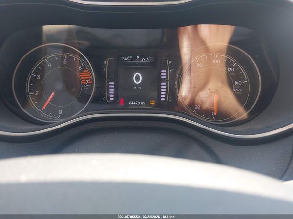 2019 JEEP CHEROKEE LATITUDE 4X4