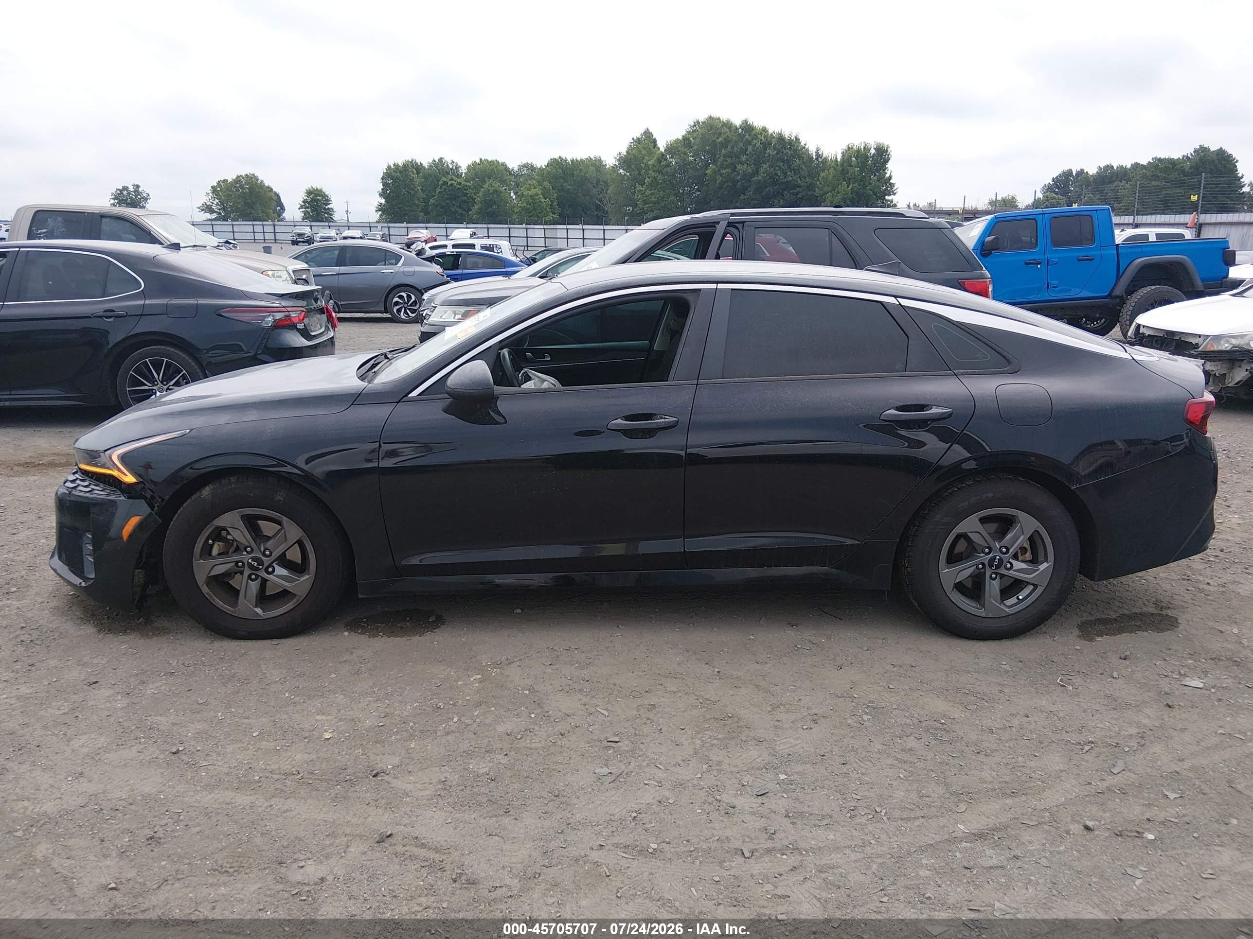 2022 KIA K5 LXS
