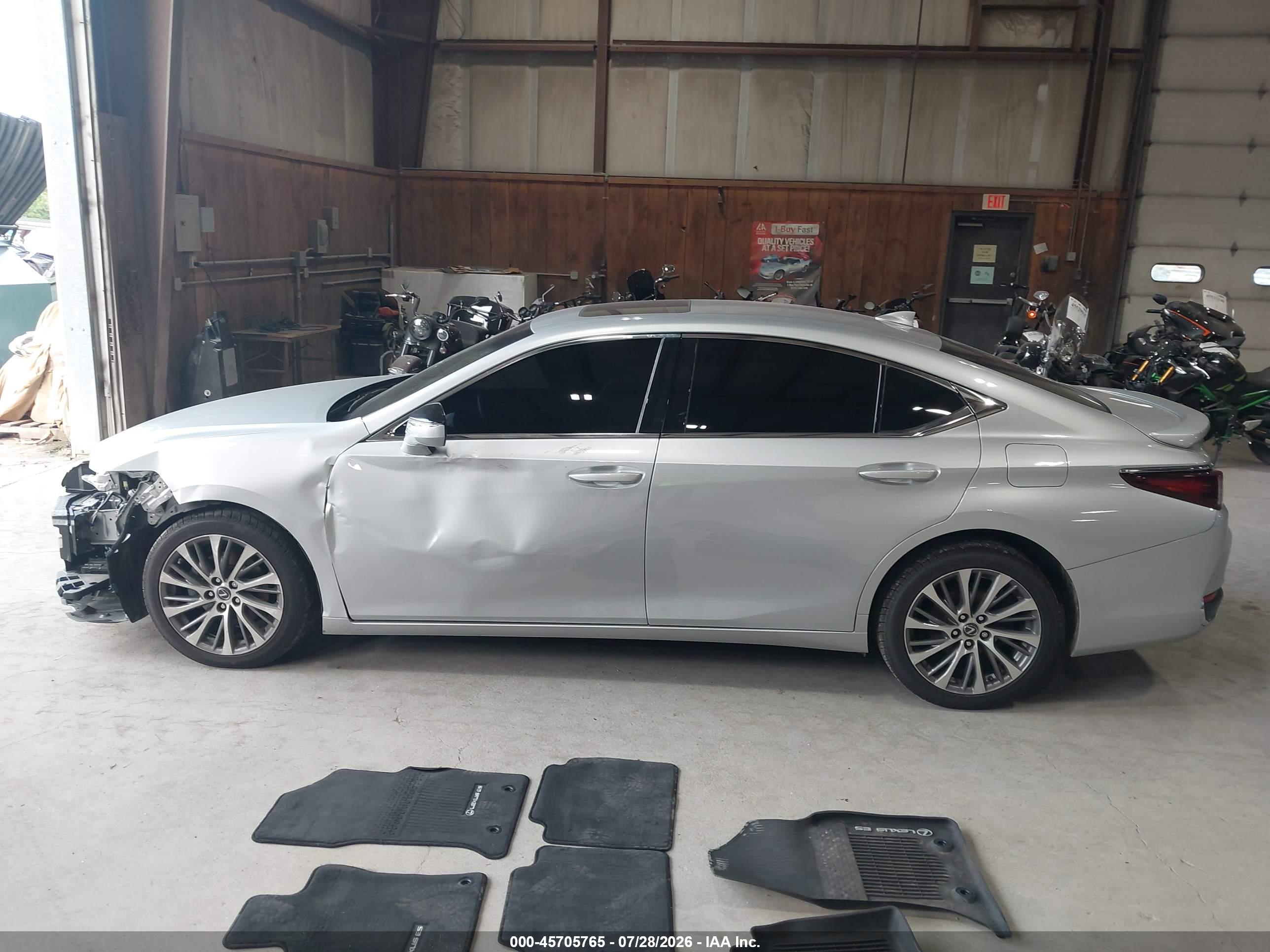 2021 LEXUS ES 250 350 Premium