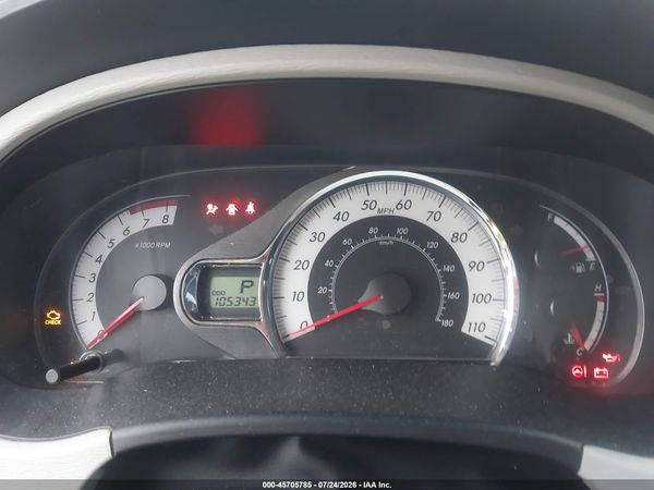 2014 TOYOTA SIENNA SE 8 PASSENGER — I7