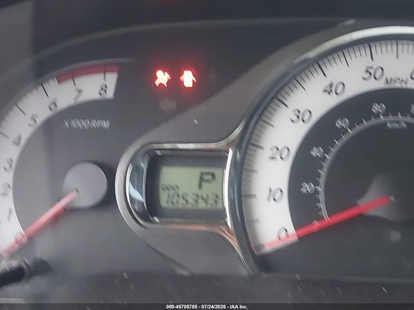 2014 TOYOTA SIENNA SE 8 PASSENGER — I118