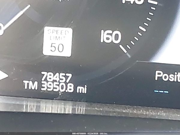 2019 VOLVO XC90 T6 MOMENTUM