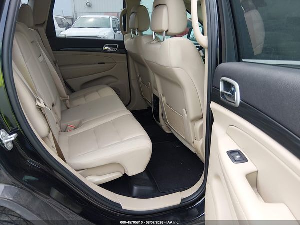 2019 JEEP GRAND CHEROKEE LAREDO E 4X2