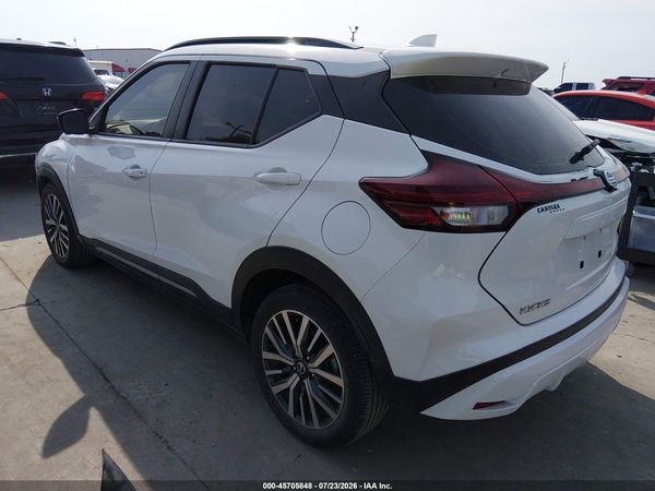 2021 NISSAN KICKS SR XTRONIC CVT — I3