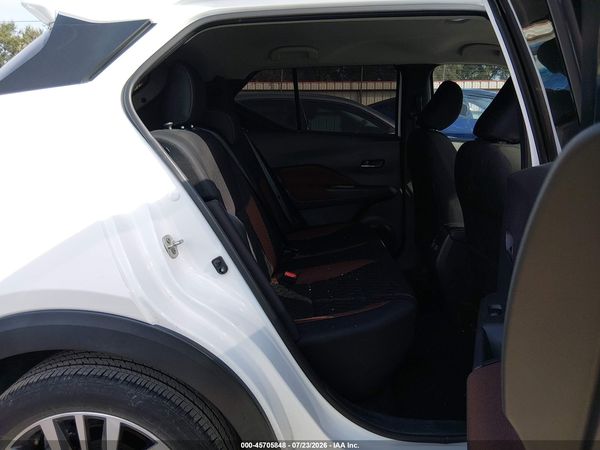 2021 NISSAN KICKS SR XTRONIC CVT — I8