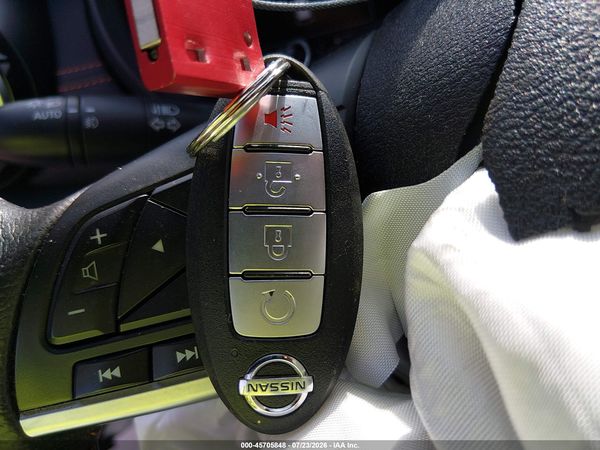 2021 NISSAN KICKS SR XTRONIC CVT — I11