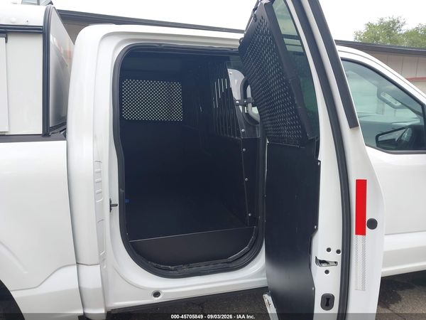 2025 FORD F-150 XL