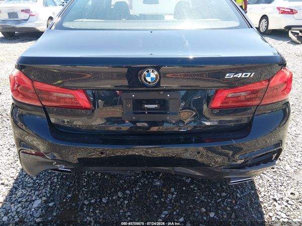 2019 BMW 540I