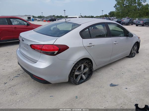 2018 KIA FORTE LX