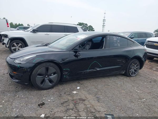 2021 TESLA MODEL 3