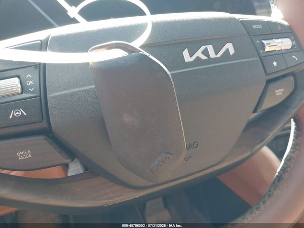 2026 KIA SPORTAGE PLUG-IN HYBRID X-LINE