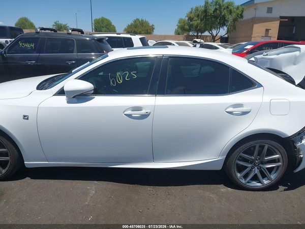 2019 LEXUS IS 300
