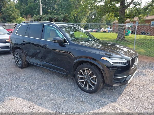 2017 VOLVO XC90 T6 MOMENTUM
